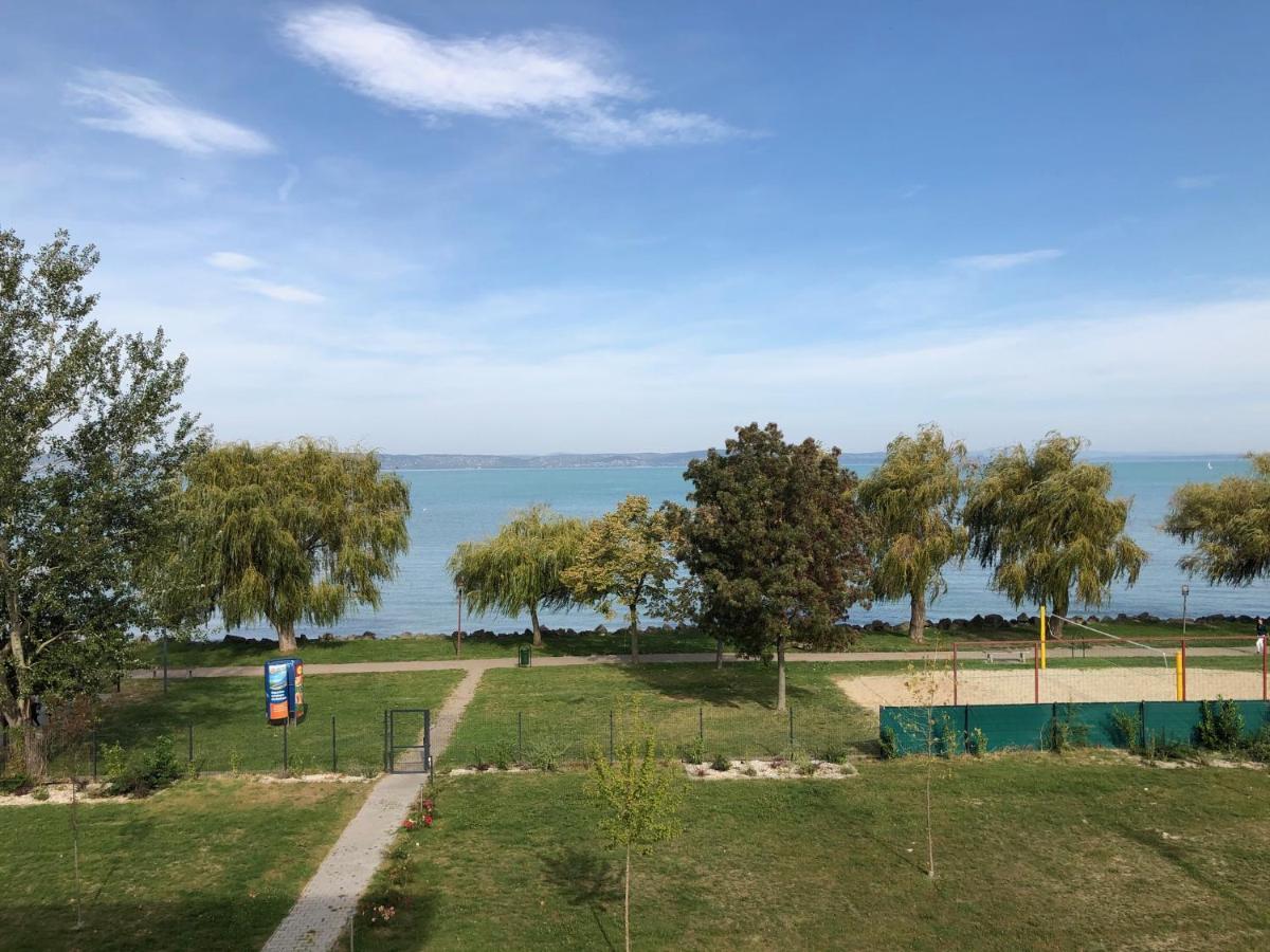 Silver Coast Apartman Siofok Exterior photo